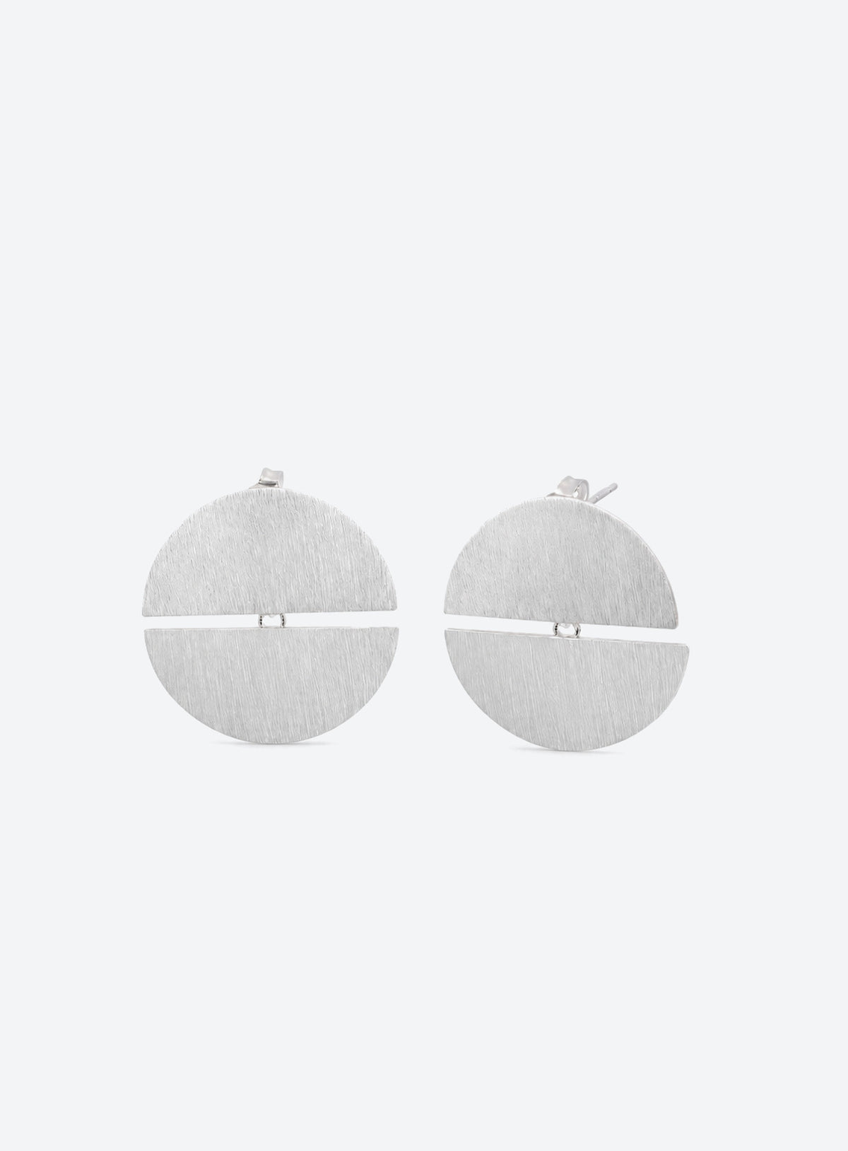 Pair of round earrings on a white background (Silver)