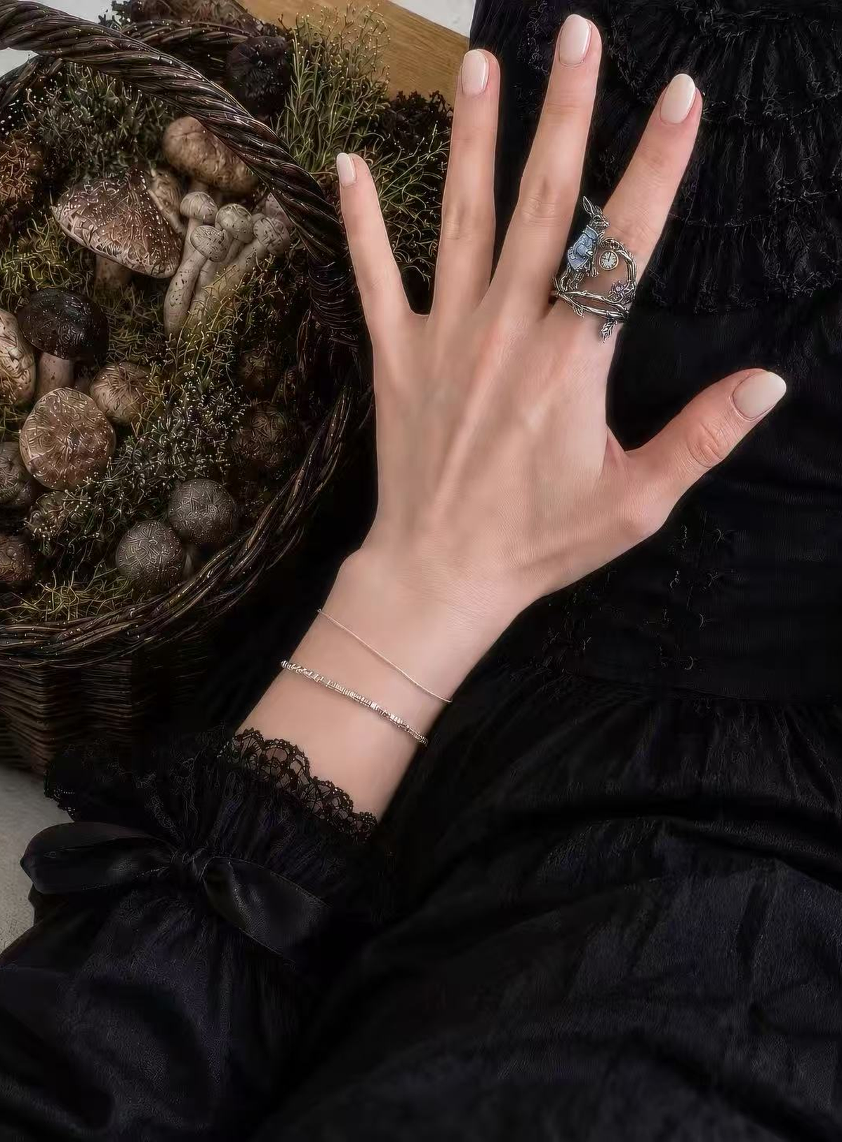 White gold plated copper Alice in Wonderland rabbit adjustable open ring