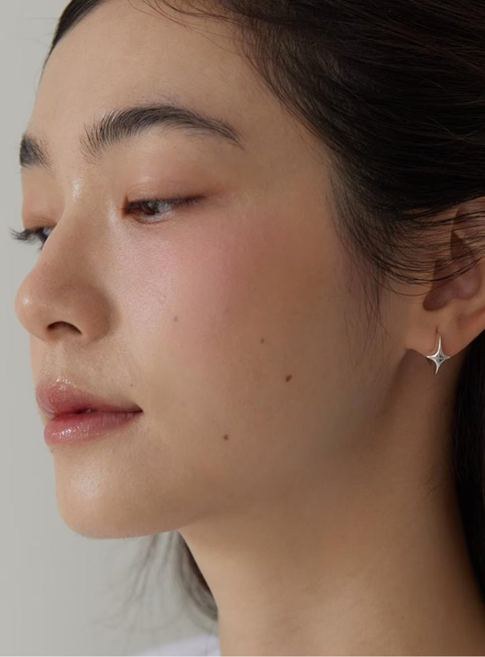 North Star Starburst Huggie Hoop Earrings