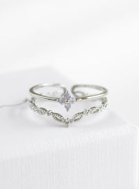 Melanie Blossom Ring