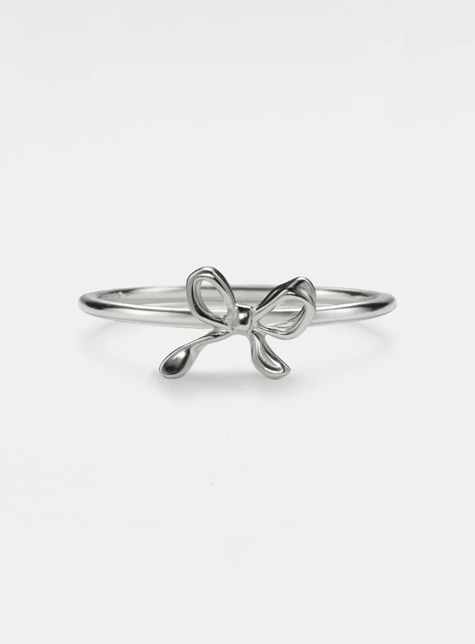 Dainty Bow Tie Band Ring