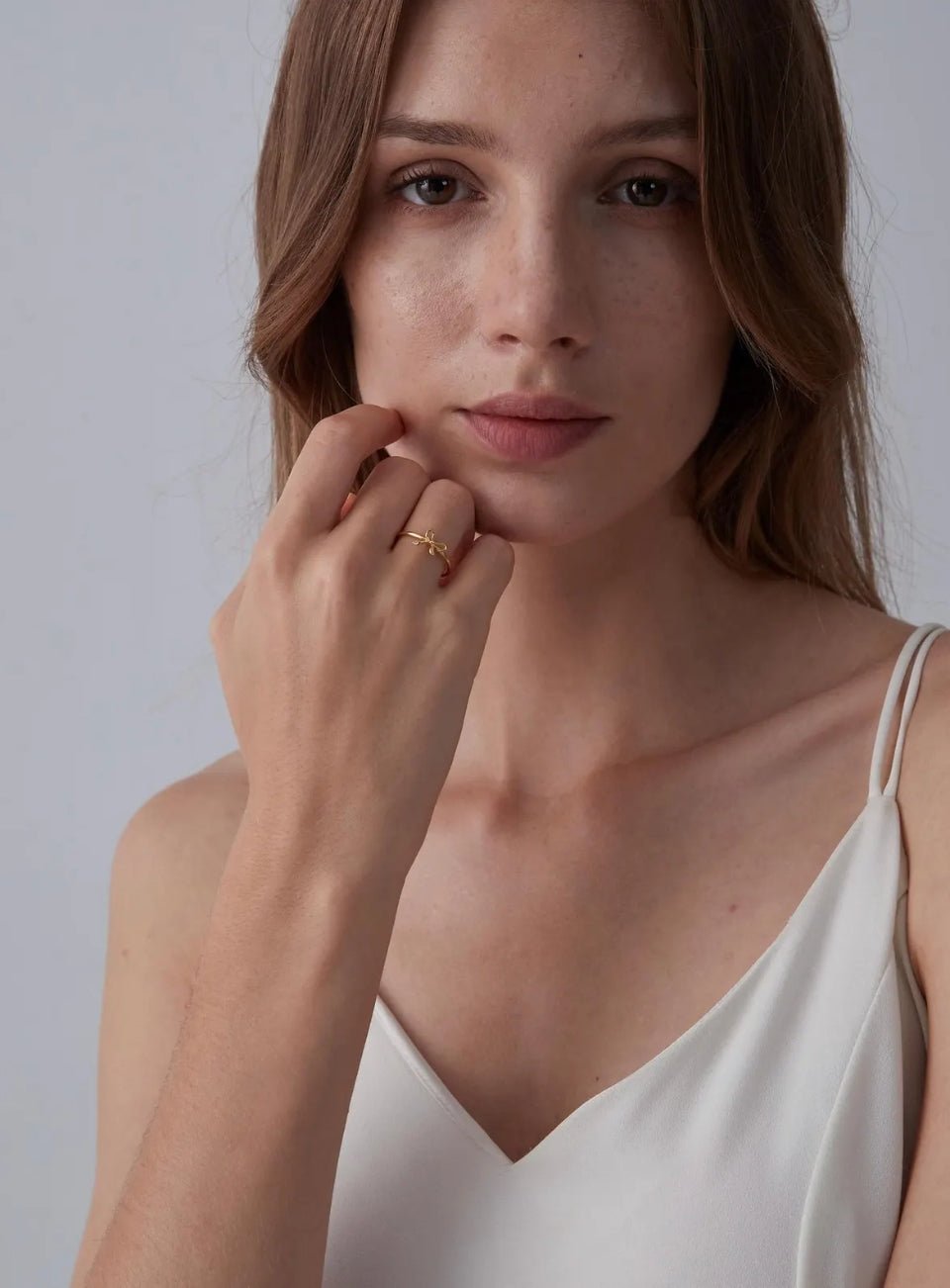 Dainty Bow Tie Band Ring