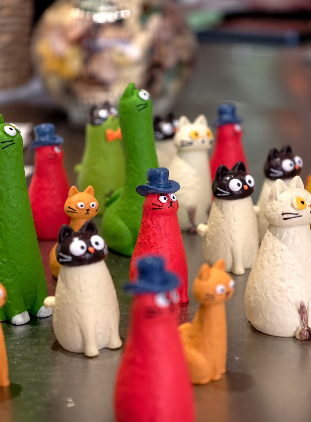 Crooked Cat Resin Figurines