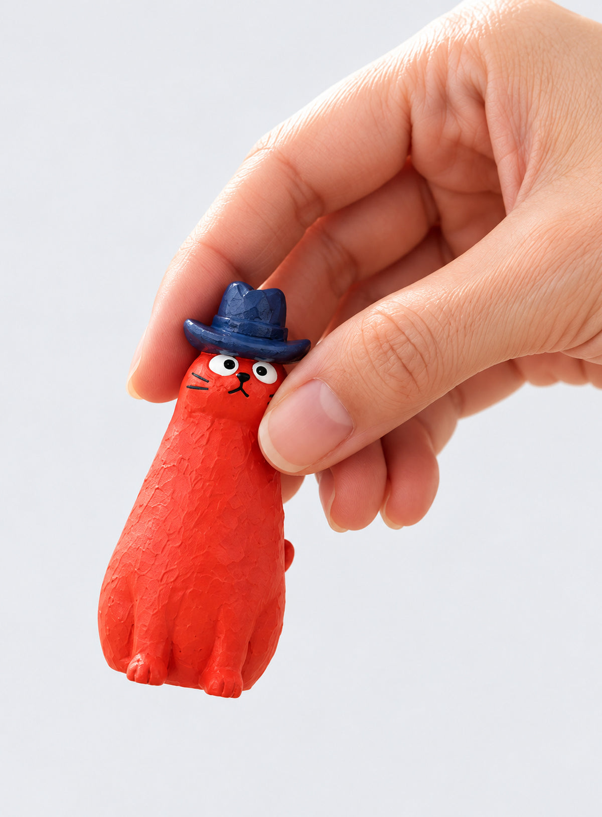Crooked Cat Resin Figurines (Rufus)