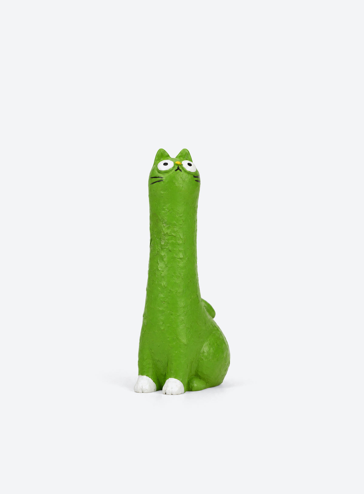 Crooked cat figurines from a nine-piece desk display set (Lofty)